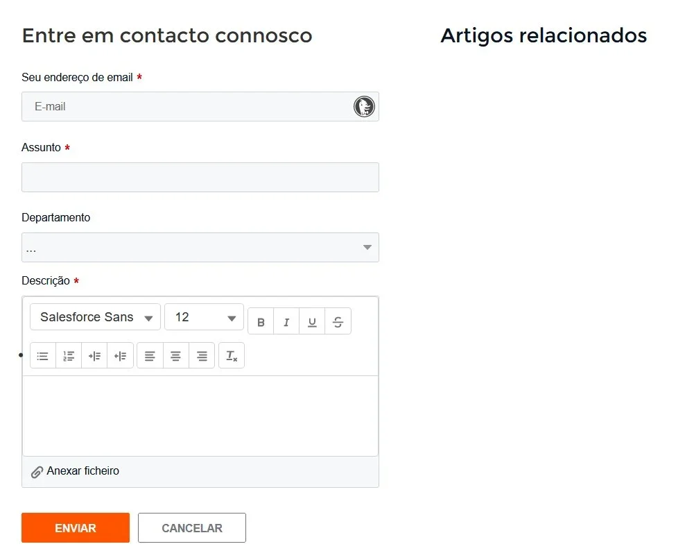 A Pinnacle oferece suporte ao cliente principalmente por meio de um sistema de tickets de e-mail